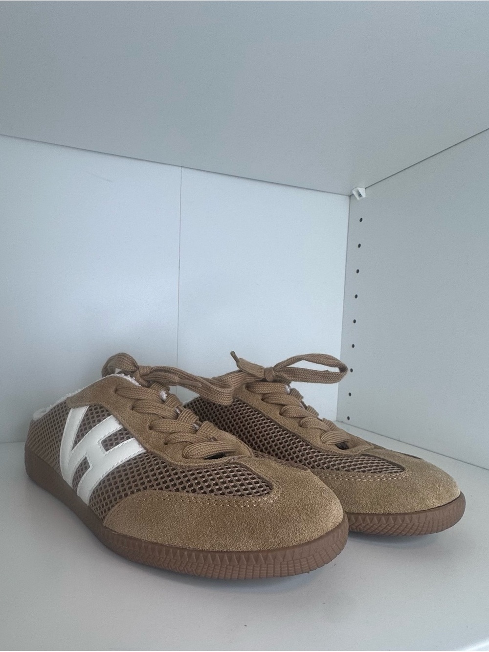 Vintage Havana Bailey Camel Mesh Sneakers Size 7.5 Retro Suede